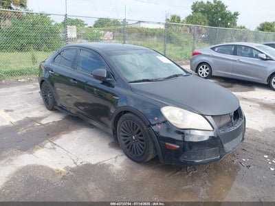 SUZUKI KIZASHI 2011