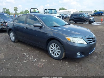 TOYOTA CAMRY 2010