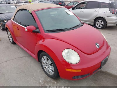 VOLKSWAGEN NEW BEETLE 2009