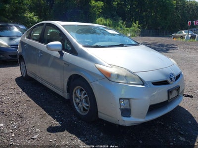 TOYOTA PRIUS 2011