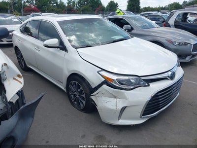TOYOTA AVALON HYBRID 2018