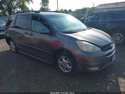TOYOTA SIENNA 2004