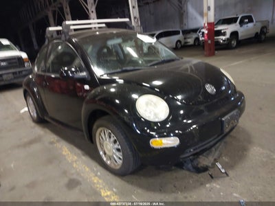 VOLKSWAGEN NEW BEETLE 2001