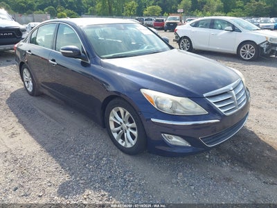 HYUNDAI GENESIS 2013