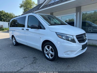 MERCEDES-BENZ METRIS 2016
