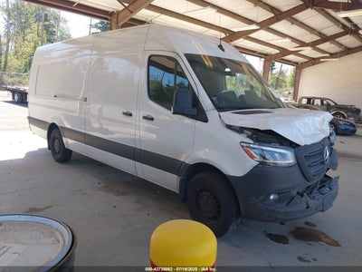 MERCEDES-BENZ SPRINTER 2500 2024