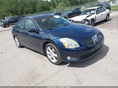 NISSAN MAXIMA 2004