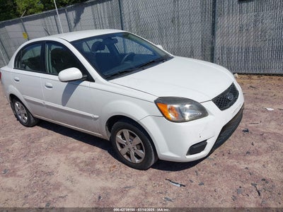 KIA RIO 2011