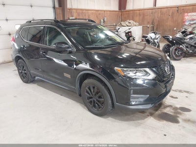 NISSAN ROGUE 2017
