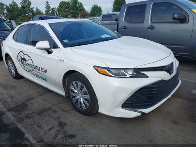 TOYOTA CAMRY 2020