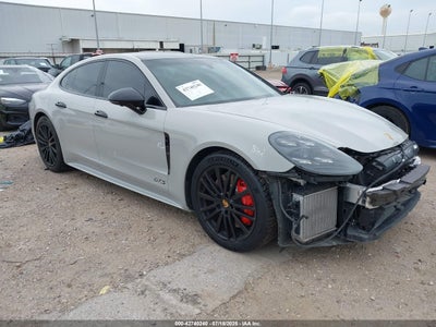 PORSCHE PANAMERA 2020