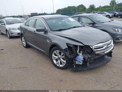 FORD TAURUS 2011