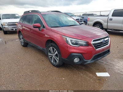 SUBARU OUTBACK 2018