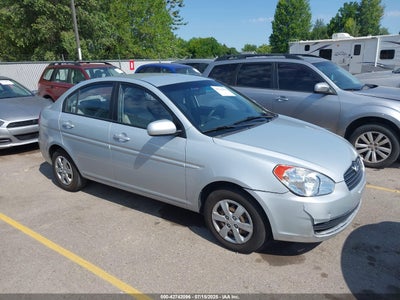 HYUNDAI ACCENT 2010