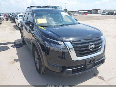 NISSAN PATHFINDER 2024