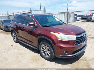 TOYOTA HIGHLANDER 2015