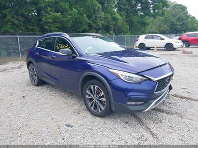 INFINITI QX30 2017