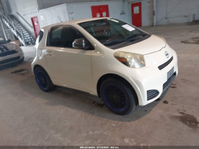 SCION IQ 2012