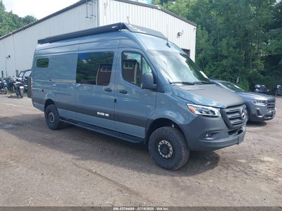 MERCEDES-BENZ SPRINTER 2500 2024