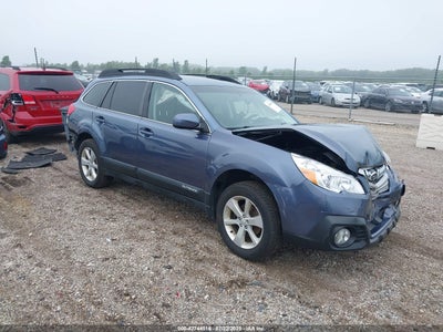 SUBARU OUTBACK 2013