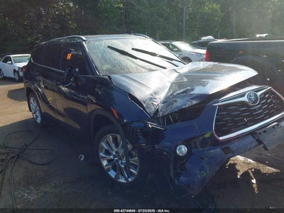 TOYOTA HIGHLANDER 2021