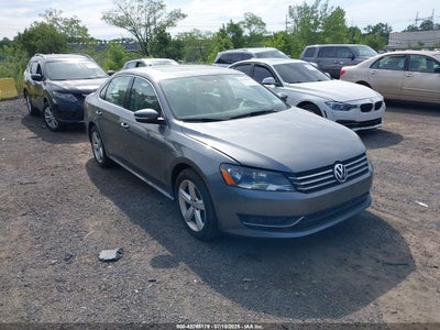 VOLKSWAGEN PASSAT 2013