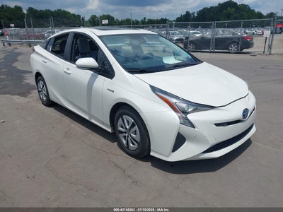 TOYOTA PRIUS 2018