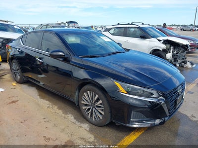 NISSAN ALTIMA 2024