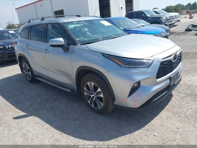 TOYOTA HIGHLANDER 2021