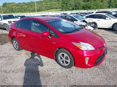 TOYOTA PRIUS 2012