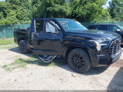 TOYOTA TUNDRA 2023