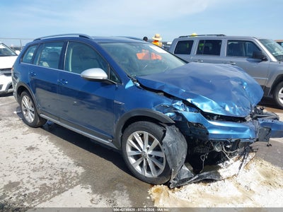 VOLKSWAGEN GOLF ALLTRACK 2017