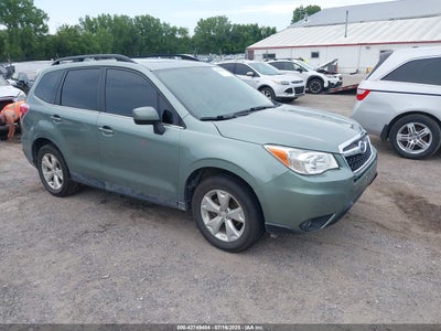 SUBARU FORESTER 2016