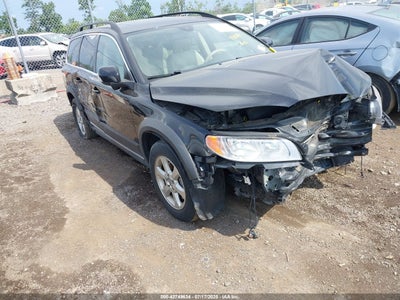 VOLVO XC70 2010