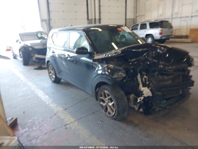 KIA SOUL 2023
