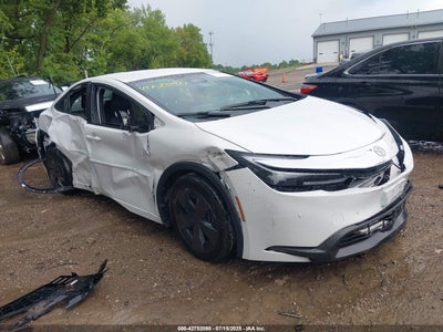 TOYOTA PRIUS 2024