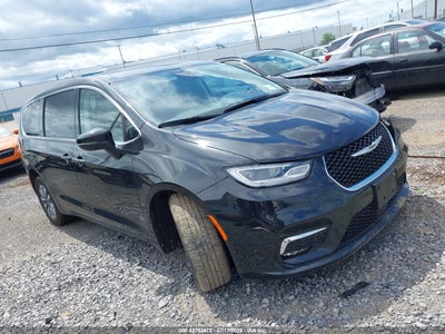 CHRYSLER PACIFICA HYBRID 2023