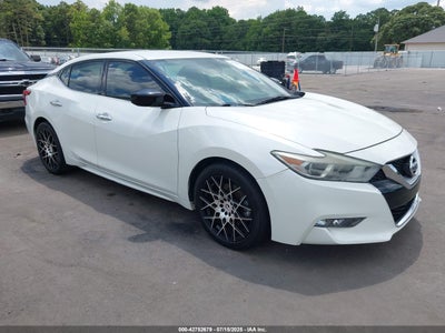 NISSAN MAXIMA 2017