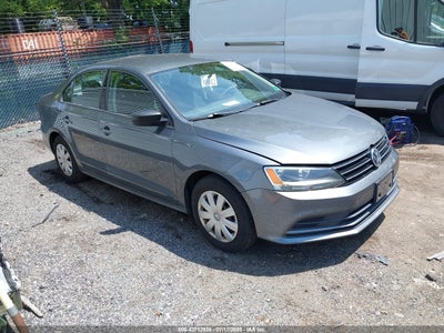 VOLKSWAGEN JETTA 2016
