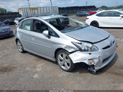 TOYOTA PRIUS 2010