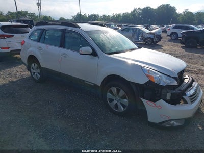 SUBARU OUTBACK 2012