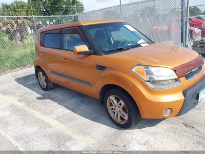 KIA SOUL 2011