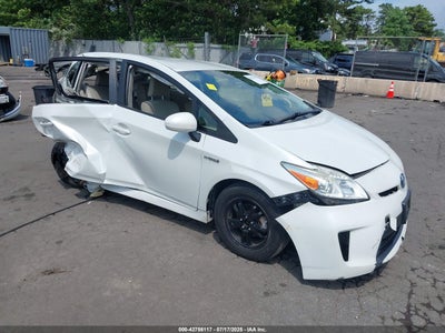 TOYOTA PRIUS 2014