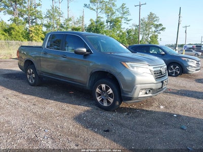 HONDA RIDGELINE 2017