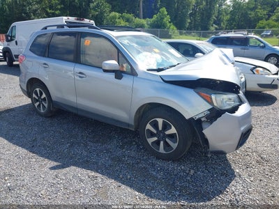 SUBARU FORESTER 2017