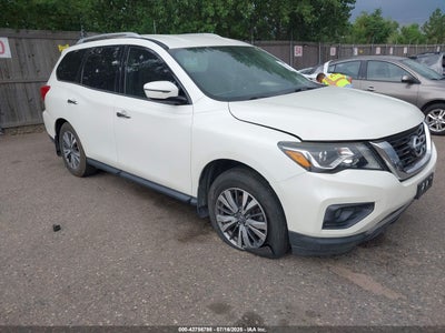 NISSAN PATHFINDER 2017