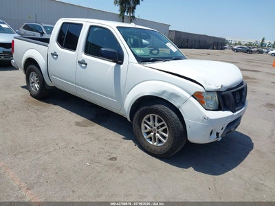 NISSAN FRONTIER 2014