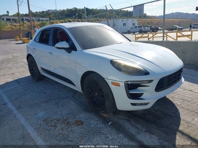 PORSCHE MACAN 2017