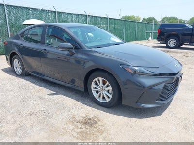TOYOTA CAMRY 2025