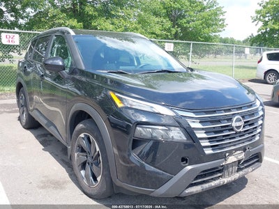 NISSAN ROGUE 2024
